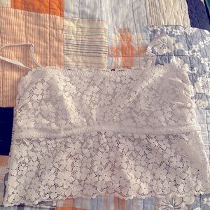 White all over lace bandeau